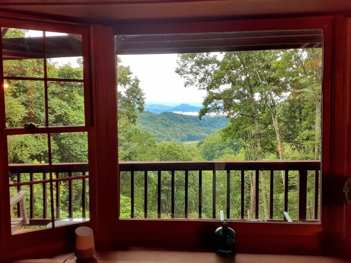 Treetops Cabin Easy To Asheville With Fast Wifi And Great View Swiss Exterior foto